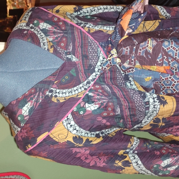 Adriana Barra Multicolor Blouse Sz. 3 - Picture 2 of 7